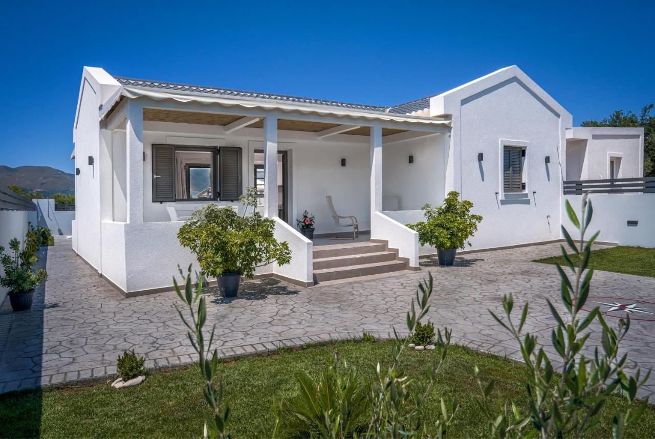 Bluewind Villa Sarakinádhon Esterno foto